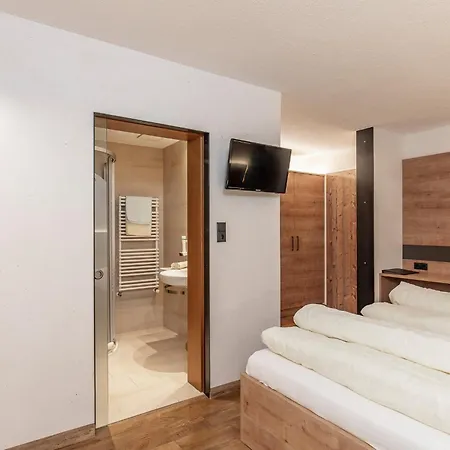 Haus Manfred Gasthof 4*