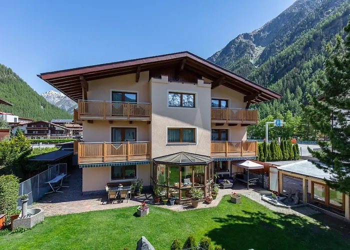 Haus Manfred בית הארחה 4*